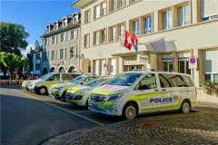 女人梦到派出所