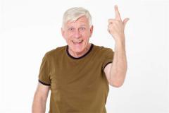 男人梦见自己头发白了