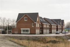 女人梦见房屋倒塌又修好了